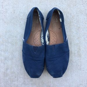 Women’s Blue Toms